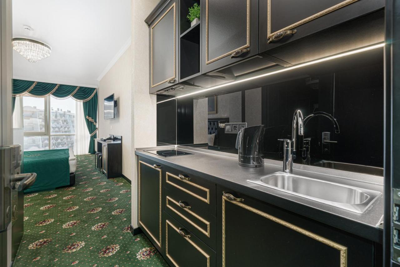 Arcadia City Apartments Odessa Extérieur photo