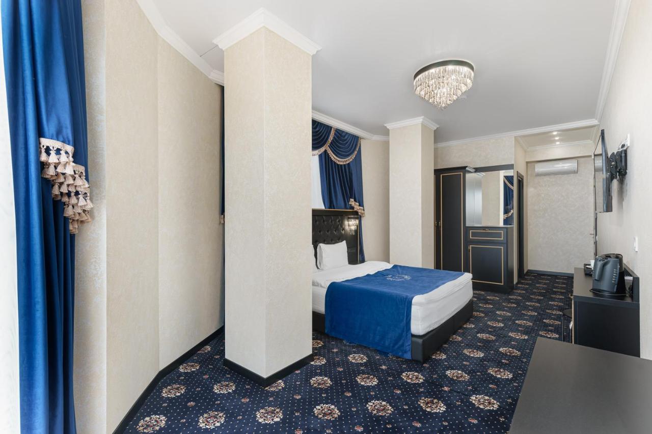Arcadia City Apartments Odessa Extérieur photo